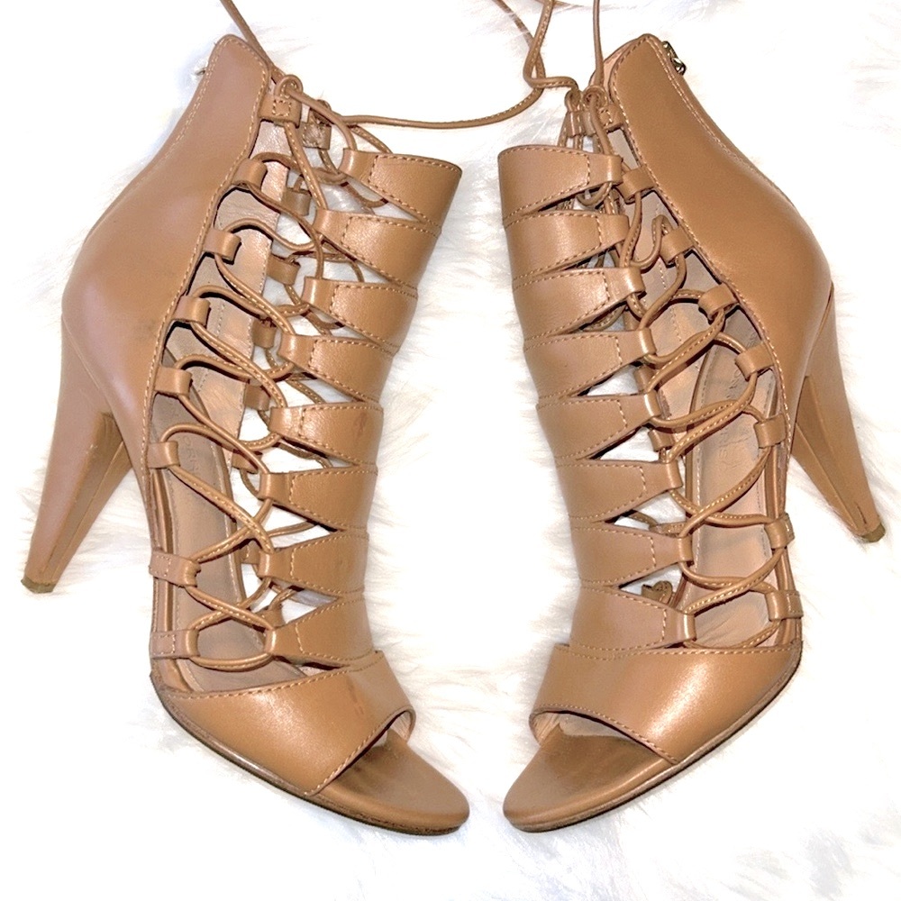 🔶SIGERSON🔶MORRISON🔶Gorgeous Caramel Colored Strappy Heels🔶